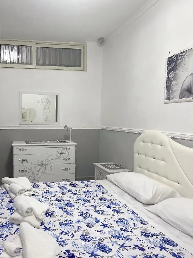 Sweet Home Ai Tribunali -1 Piano Naples Apartment